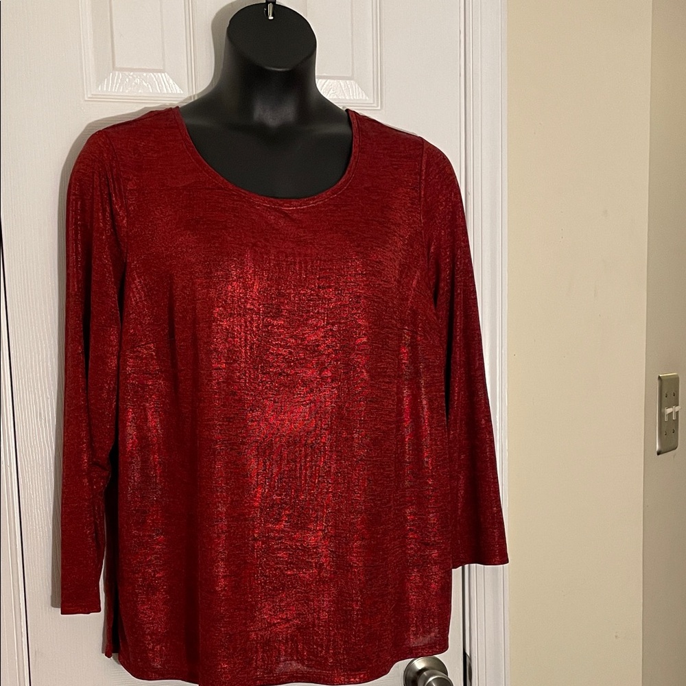 Westport 1826 Red Shimmering Women's Top 2X. 27”X30”